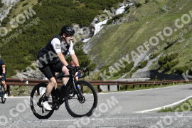 Photo #2104702 | 06-06-2022 10:07 | Passo Dello Stelvio - Waterfall curve BICYCLES