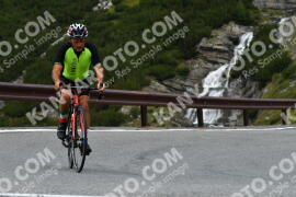 Photo #4085175 | 26-08-2023 11:05 | Passo Dello Stelvio - Waterfall curve BICYCLES