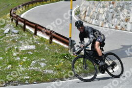 Photo #2244507 | 06-07-2022 14:11 | Passo Dello Stelvio - Waterfall curve BICYCLES