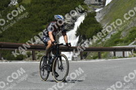 Photo #3240831 | 26-06-2023 13:02 | Passo Dello Stelvio - Waterfall curve BICYCLES