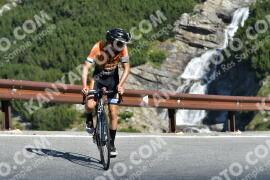Photo #2397570 | 25-07-2022 09:33 | Passo Dello Stelvio - Waterfall curve BICYCLES