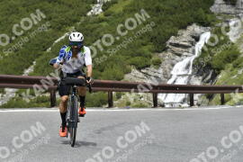 Photo #3546925 | 22-07-2023 11:30 | Passo Dello Stelvio - Waterfall curve BICYCLES