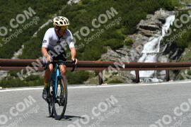 Photo #2176566 | 23-06-2022 11:46 | Passo Dello Stelvio - Waterfall curve BICYCLES