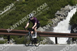 Photo #3244326 | 26-06-2023 10:49 | Passo Dello Stelvio - Waterfall curve BICYCLES