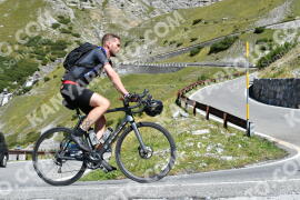 Photo #2711216 | 22-08-2022 11:15 | Passo Dello Stelvio - Waterfall curve BICYCLES