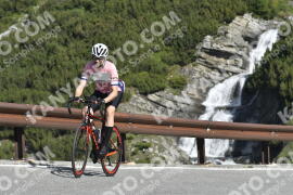 Photo #3348421 | 04-07-2023 09:39 | Passo Dello Stelvio - Waterfall curve BICYCLES