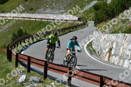 Foto #2547905 | 08-08-2022 16:00 | Passo Dello Stelvio - Waterfall Kehre BICYCLES
