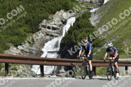 Photo #3604154 | 28-07-2023 10:15 | Passo Dello Stelvio - Waterfall curve BICYCLES