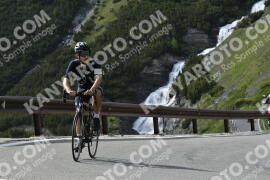 Photo #3163430 | 18-06-2023 16:55 | Passo Dello Stelvio - Waterfall curve BICYCLES