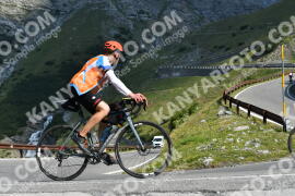 Photo #2359947 | 20-07-2022 10:05 | Passo Dello Stelvio - Waterfall curve BICYCLES