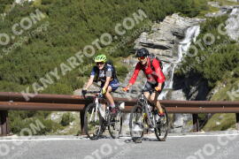 Photo #2767230 | 28-08-2022 10:24 | Passo Dello Stelvio - Waterfall curve BICYCLES