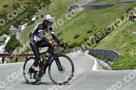 Photo #2137238 | 17-06-2022 11:10 | Passo Dello Stelvio - Waterfall curve BICYCLES