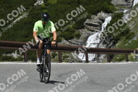 Fotó #3542149 | 20-07-2023 12:08 | Passo Dello Stelvio - Vízesés kanyar Bicajosok