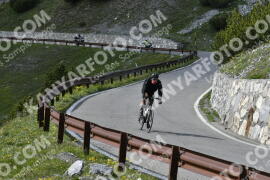 Fotó #3163212 | 18-06-2023 16:45 | Passo Dello Stelvio - Vízesés kanyar Bicajosok