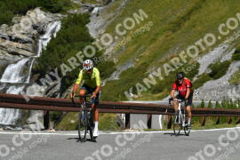 Foto #4037401 | 23-08-2023 11:15 | Passo Dello Stelvio - Waterfall Kehre BICYCLES