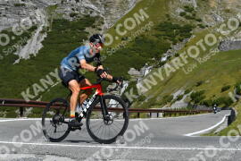 Photo #4051990 | 24-08-2023 10:59 | Passo Dello Stelvio - Waterfall curve BICYCLES