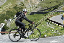 Photo #2145230 | 18-06-2022 09:34 | Passo Dello Stelvio - Waterfall curve BICYCLES