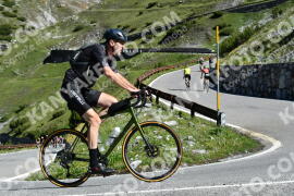 Photo #2184504 | 25-06-2022 10:03 | Passo Dello Stelvio - Waterfall curve BICYCLES