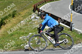 Photo #2606241 | 12-08-2022 11:26 | Passo Dello Stelvio - Waterfall curve BICYCLES