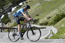 Photo #2084835 | 04-06-2022 16:00 | Passo Dello Stelvio - Waterfall curve BICYCLES