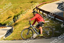 Photo #3970790 | 19-08-2023 09:51 | Passo Dello Stelvio - Waterfall curve BICYCLES