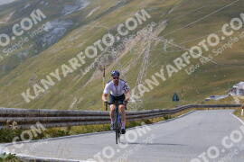 Photo #2681934 | 17-08-2022 15:16 | Passo Dello Stelvio - Peak BICYCLES