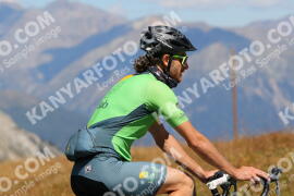 Photo #2736910 | 25-08-2022 12:24 | Passo Dello Stelvio - Peak BICYCLES