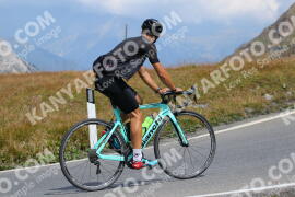 Photo #2658604 | 15-08-2022 12:13 | Passo Dello Stelvio - Peak BICYCLES