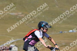 Photo #2728405 | 24-08-2022 11:52 | Passo Dello Stelvio - Peak BICYCLES