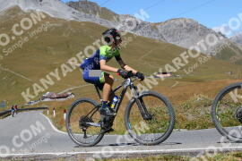 Photo #2699440 | 21-08-2022 13:00 | Passo Dello Stelvio - Peak BICYCLES
