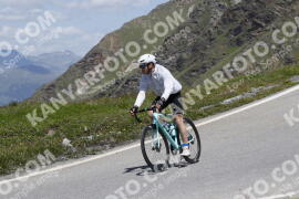 Foto #3366957 | 07-07-2023 13:18 | Passo Dello Stelvio - die Spitze BICYCLES