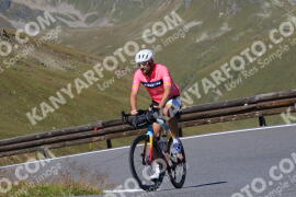 Photo #3957209 | 19-08-2023 10:45 | Passo Dello Stelvio - Peak BICYCLES