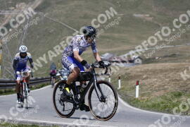 Photo #3124613 | 17-06-2023 12:01 | Passo Dello Stelvio - Peak BICYCLES