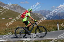Foto #2666070 | 16-08-2022 11:12 | Passo Dello Stelvio - die Spitze BICYCLES