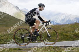 Foto #3730454 | 06-08-2023 11:30 | Passo Dello Stelvio - die Spitze BICYCLES
