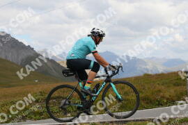 Photo #3932052 | 18-08-2023 10:59 | Passo Dello Stelvio - Peak BICYCLES