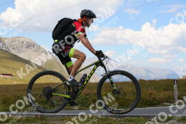 Photo #4024086 | 22-08-2023 14:47 | Passo Dello Stelvio - Peak BICYCLES