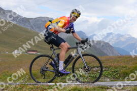 Foto #3872454 | 14-08-2023 10:16 | Passo Dello Stelvio - die Spitze BICYCLES