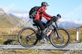 Photo #4299282 | 24-09-2023 09:59 | Passo Dello Stelvio - Peak BICYCLES