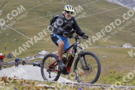 Foto #3787772 | 10-08-2023 12:10 | Passo Dello Stelvio - die Spitze BICYCLES