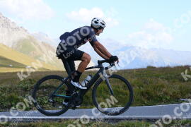 Photo #3910461 | 16-08-2023 10:28 | Passo Dello Stelvio - Peak BICYCLES