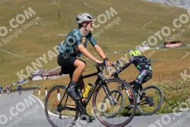 Foto #2697528 | 21-08-2022 11:22 | Passo Dello Stelvio - die Spitze BICYCLES