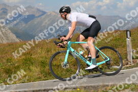 Foto #3985053 | 20-08-2023 14:01 | Passo Dello Stelvio - die Spitze BICYCLES