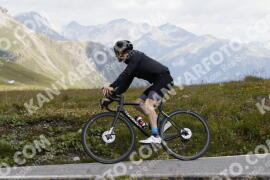 Photo #3619528 | 29-07-2023 11:11 | Passo Dello Stelvio - Peak BICYCLES