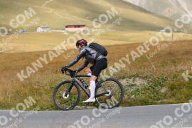 Photo #2659408 | 15-08-2022 12:45 | Passo Dello Stelvio - Peak BICYCLES