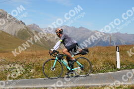 Photo #2732576 | 24-08-2022 13:23 | Passo Dello Stelvio - Peak BICYCLES