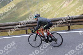 Photo #4037184 | 23-08-2023 13:21 | Passo Dello Stelvio - Peak BICYCLES