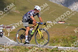 Photo #4034594 | 23-08-2023 11:30 | Passo Dello Stelvio - Peak BICYCLES