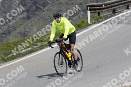 Photo #3284418 | 29-06-2023 12:42 | Passo Dello Stelvio - Peak BICYCLES