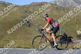 Foto #3894299 | 15-08-2023 10:34 | Passo Dello Stelvio - die Spitze BICYCLES